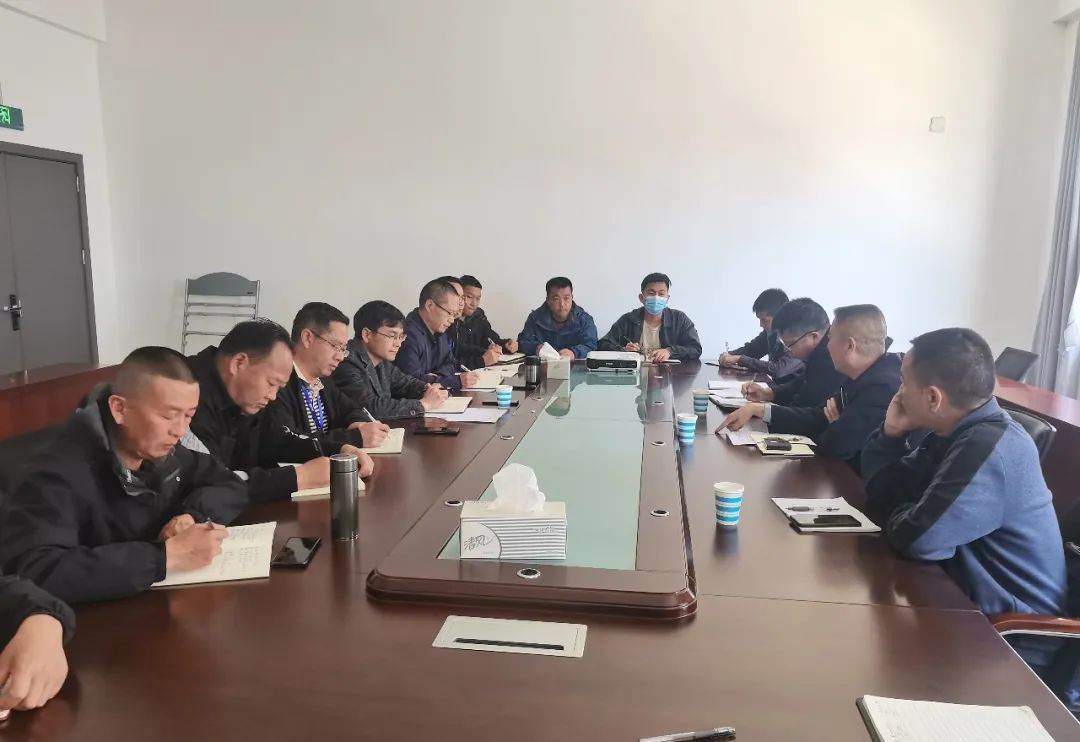2023-4-4-金光祥、李元鴻到祥云公司指導(dǎo).jpg